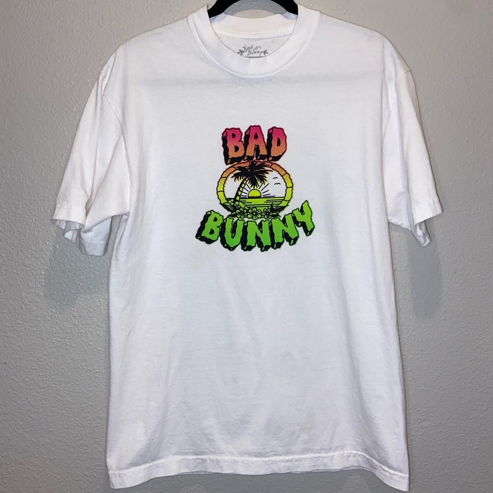 Baby Bunny Official Merch T-shirt Un Verano Sin Ti